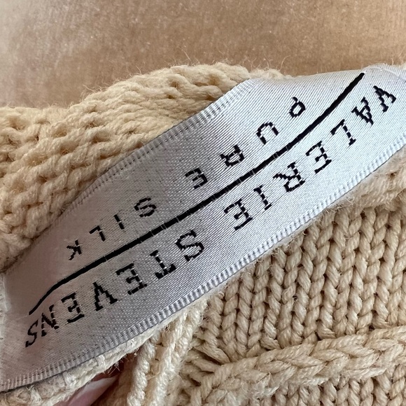 valerie stevens 100% silk cardigan knit sweater pearl beige color - Picture 7 of 8